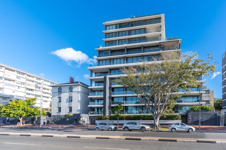 2 Bedroom Property for Sale in Green Point Western Cape